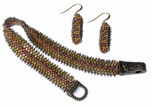 B13NV Mini Cube Peyote Bracelet & Earrings