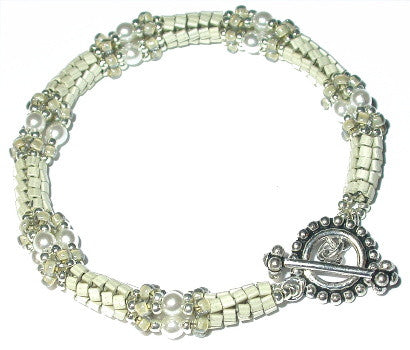 BPC13 Triangles & Pearls Bracelet